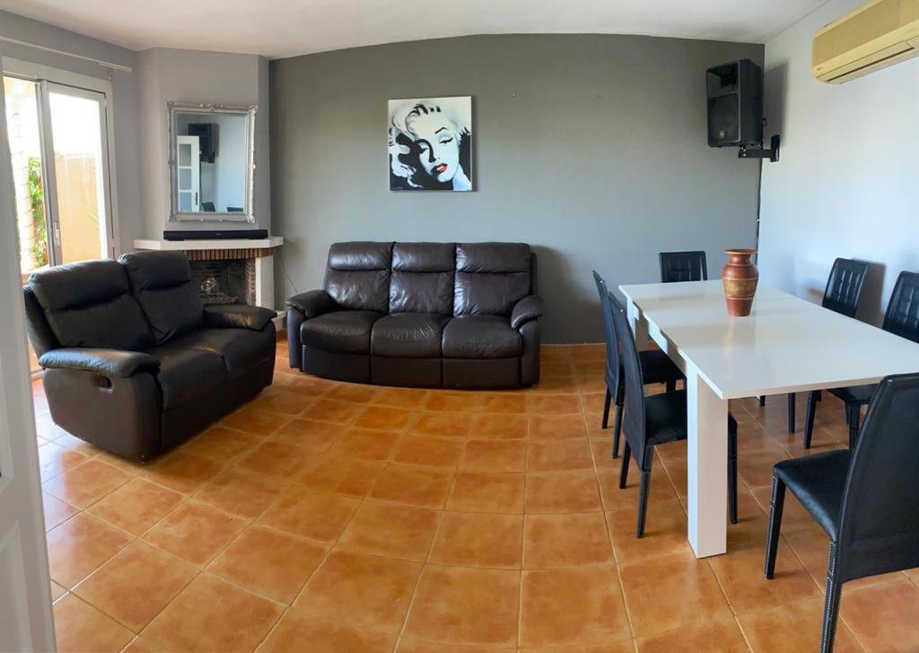 Alfaz Bed & Breakfast Л'Алфас дел Пи Екстериор снимка